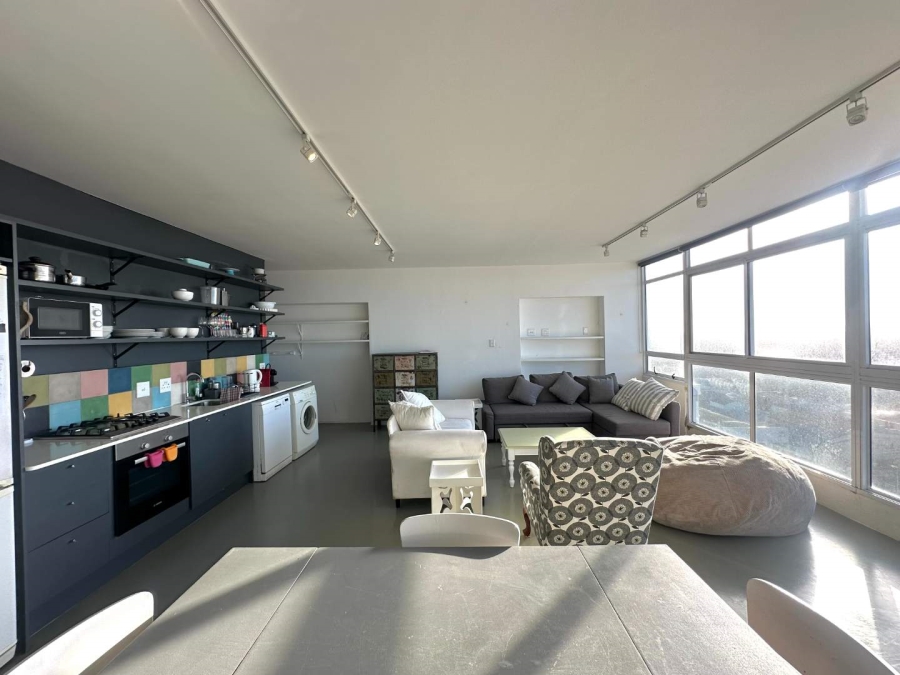 To Let 2 Bedroom Property for Rent in Muizenberg Western Cape